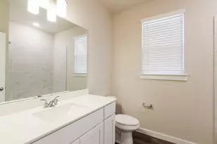 446 S Centro Cir, Shenandoah, TX 77385 - Photo 16