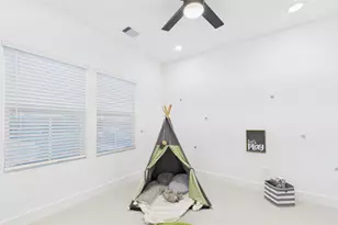 2712 Jensen Creek Ln, Houston, TX 77026 - Photo 30