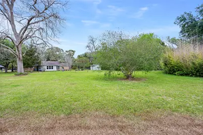 1717 Jones Street, Alvin, TX 77511 - Photo 24