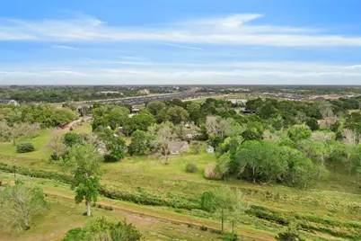 1717 Jones Street, Alvin, TX 77511 - Photo 24