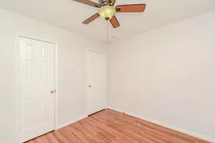 203 Cool Cove, Montgomery, TX 77356 - Photo 6