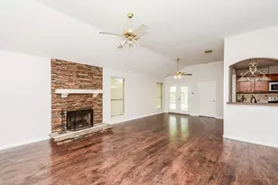 203 Cool Cove, Montgomery, TX 77356 - Photo 14