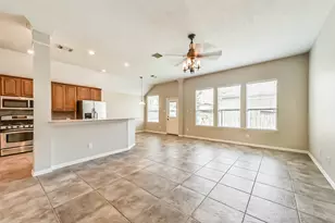 30910 Blue Ridge Park Ln, Spring, TX 77386 - Photo 4