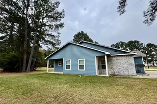 25 Shallow Spgs, Trinity, TX 75862 - Photo 2