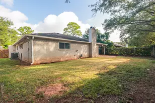 2747 Colony Dr, Sugar Land, TX 77479 - Photo 18
