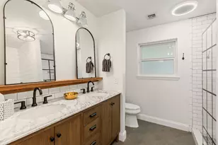 10118 Chevy Chase Dr, Houston, TX 77042 - Photo 26
