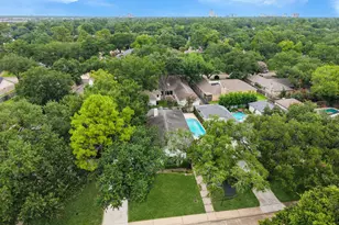 10118 Chevy Chase Dr, Houston, TX 77042 - Photo 46