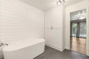 10118 Chevy Chase Dr, Houston, TX 77042 - Photo 28