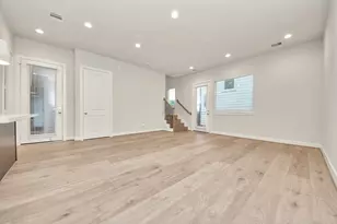 2319 Silva Park Ln, Houston, TX 77091 - Photo 14