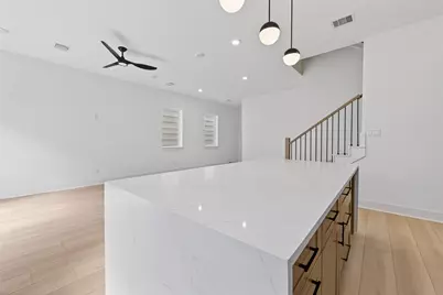 967 Highland Light Lane, Houston, TX 77091 - Photo 8