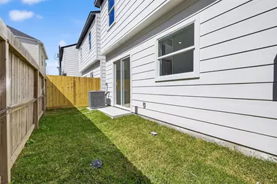 967 Highland Light Lane, Houston, TX 77091 - Photo 36