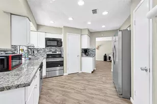 19327 Cypress Harbor Dr, Katy, TX 77449 - Photo 6