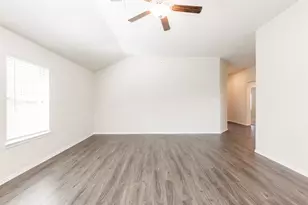 25931 Dancing Stream Ct, Richmond, TX 77406 - Photo 10