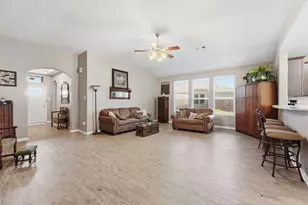 105 Jessica Dr, Dayton, TX 77535 - Photo 6