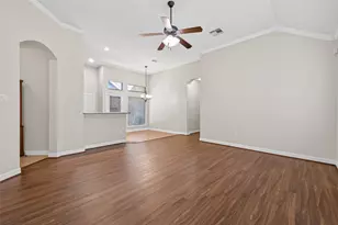25139 Alina Ln, Spring, TX 77386 - Photo 10