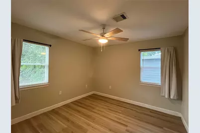4833 Van Fleet Street, Houston, TX 77033 - Photo 16