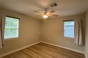 4833 Van Fleet St, Houston, TX 77033 - Photo 16