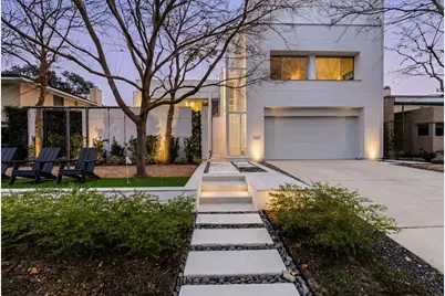 1509 Banks Street, Houston, TX 77006 - Photo 1