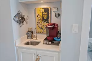 961 Hamilton Dr, Crystal Beach, TX 77650 - Photo 40