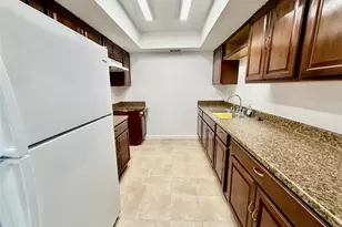 2830 S Bartell Dr, Houston, TX 77054 - Photo 12