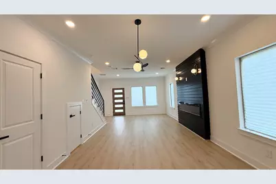 5414 Ina Street, Houston, TX 77028 - Photo 2
