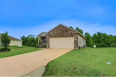 6535 Blimp Base Road, Hitchcock, TX 77563 - Photo 4