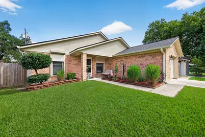 2316 29th Avenue N, Texas City, TX 77590 - Photo 4