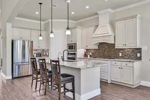 1645 Longwood Glen Ln, Friendswood, TX 77546 - Photo 12