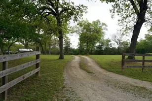 2329 N Berlin Rd, Brenham, TX 77833 - Photo 28