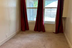 1125 E 27th St, Houston, TX 77009 - Photo 10