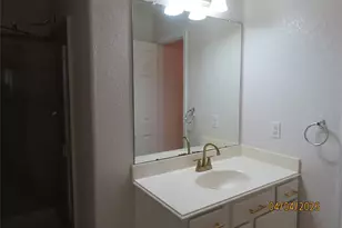 15631 S Fall Fern Cir, Houston, TX 77044 - Photo 16