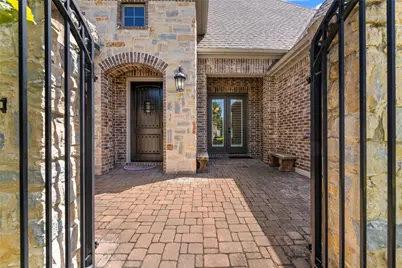 18 Dawning Flower Drive, Tomball, TX 77375 - Photo 4