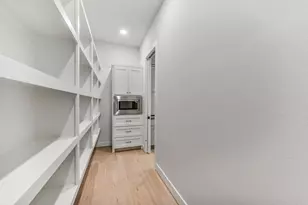 1904 Nantucket Dr, Houston, TX 77057 - Photo 28