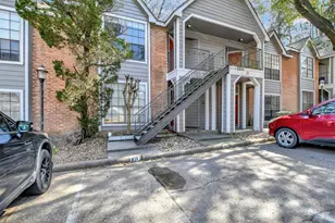 2401 Sycamore Ave, Huntsville, TX 77340 - Photo 18