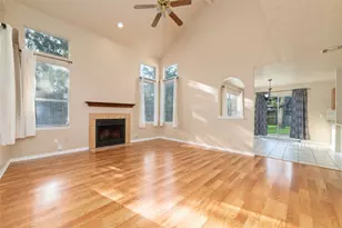 1934 Pincher Creek Dr, Spring, TX 77386 - Photo 12