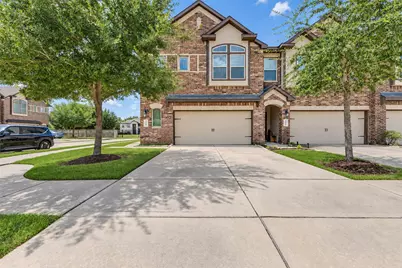 3418 Rainflower Springs Lane, Rosenberg, TX 77471 - Photo 2