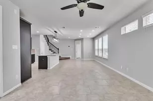 3418 Rainflower Springs Ln, Rosenberg, TX 77471 - Photo 8