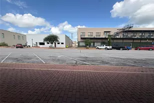 2217 Avenue G, Bay City, TX 77414 - Photo 14