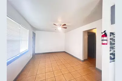 5602 Hirsch Road, Houston, TX 77026 - Photo 4