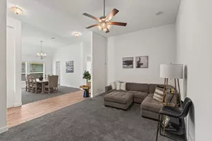 7823 Leighton Trl, Pasadena, TX 77505 - Photo 16