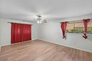 2719 Field Line Dr, Sugar Land, TX 77479 - Photo 18