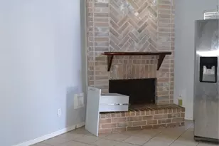 917 Holbech Ln, Channelview, TX 77530 - Photo 4