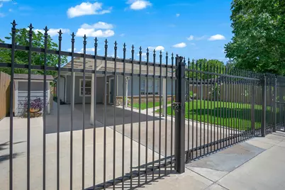 3531 Dalstrom Street, Houston, TX 77047 - Photo 2