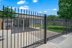 3531 Dalstrom St, Houston, TX 77047 - Photo 2