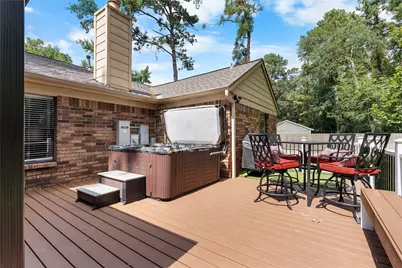 267 E Rainbow Ridge Circle, The Woodlands, TX 77381 - Photo 32