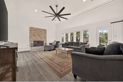 2230 S Fountain Valley Drive, Missouri City, TX 77459 - Photo 8