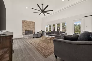 2230 S Fountain Valley Dr, Missouri City, TX 77459 - Photo 8