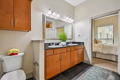 1901 Post Oak Boulevard #2607, Houston, TX 77056 - Photo 18