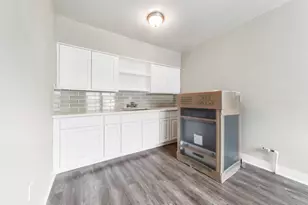 3205 Illinois St, Baytown, TX 77520 - Photo 4