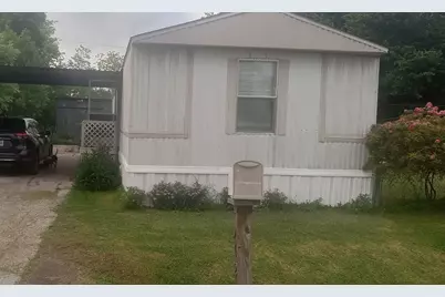 902 Ferol Lane, Highlands, TX 77562 - Photo 1